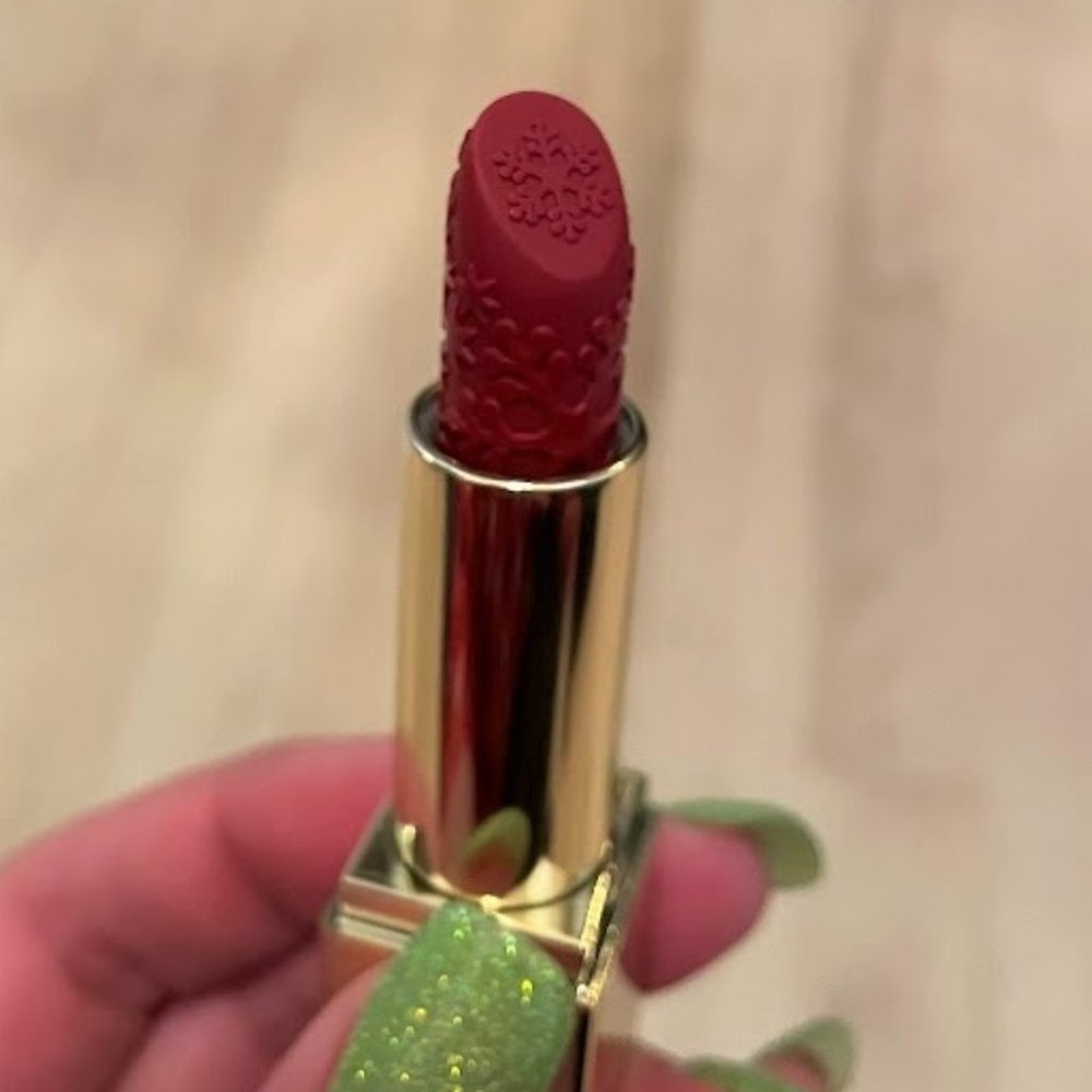 NEW Estee Lauder Pure Color Envy Sculpting Lipstick in Immortal 540